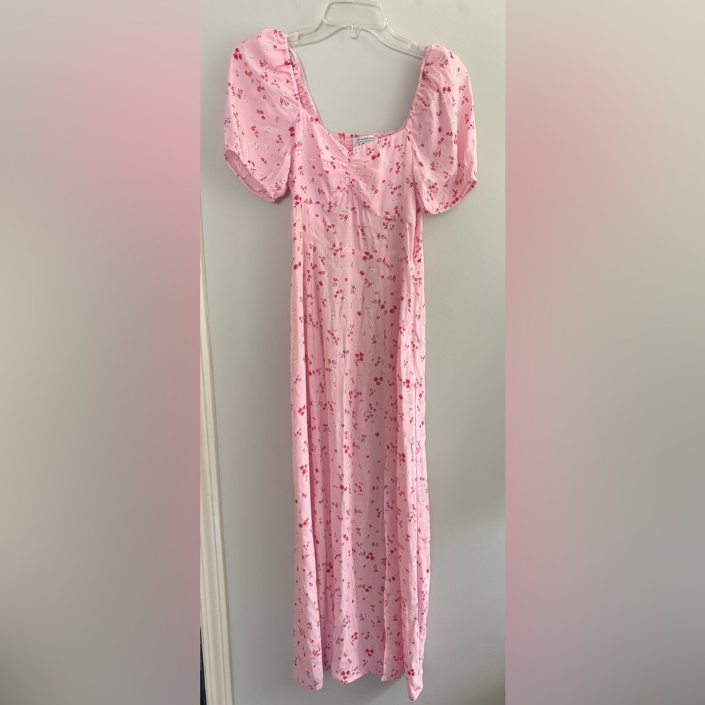 & Other Stories romantic puff sleeve dainty floral maxi dress with slit